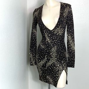 Uptown USA long sleeve slit dress size Small